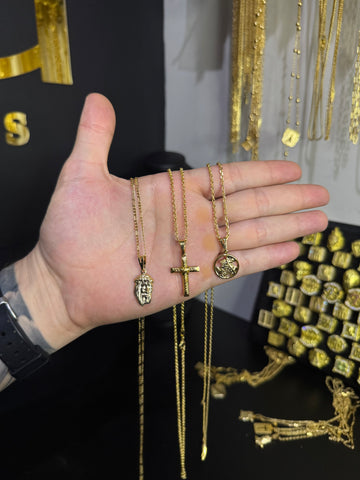 KIT 3 cordões com pingente banhado a ouro 18k 1,5mm 70cm