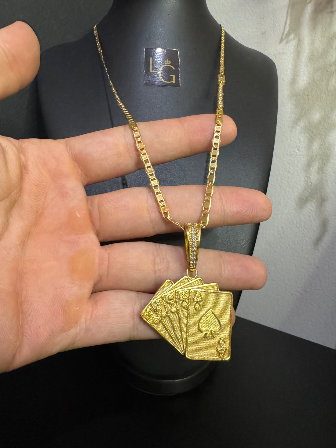 Cordão Piastrine 4mm - cartas baralho banhado a ouro 18k