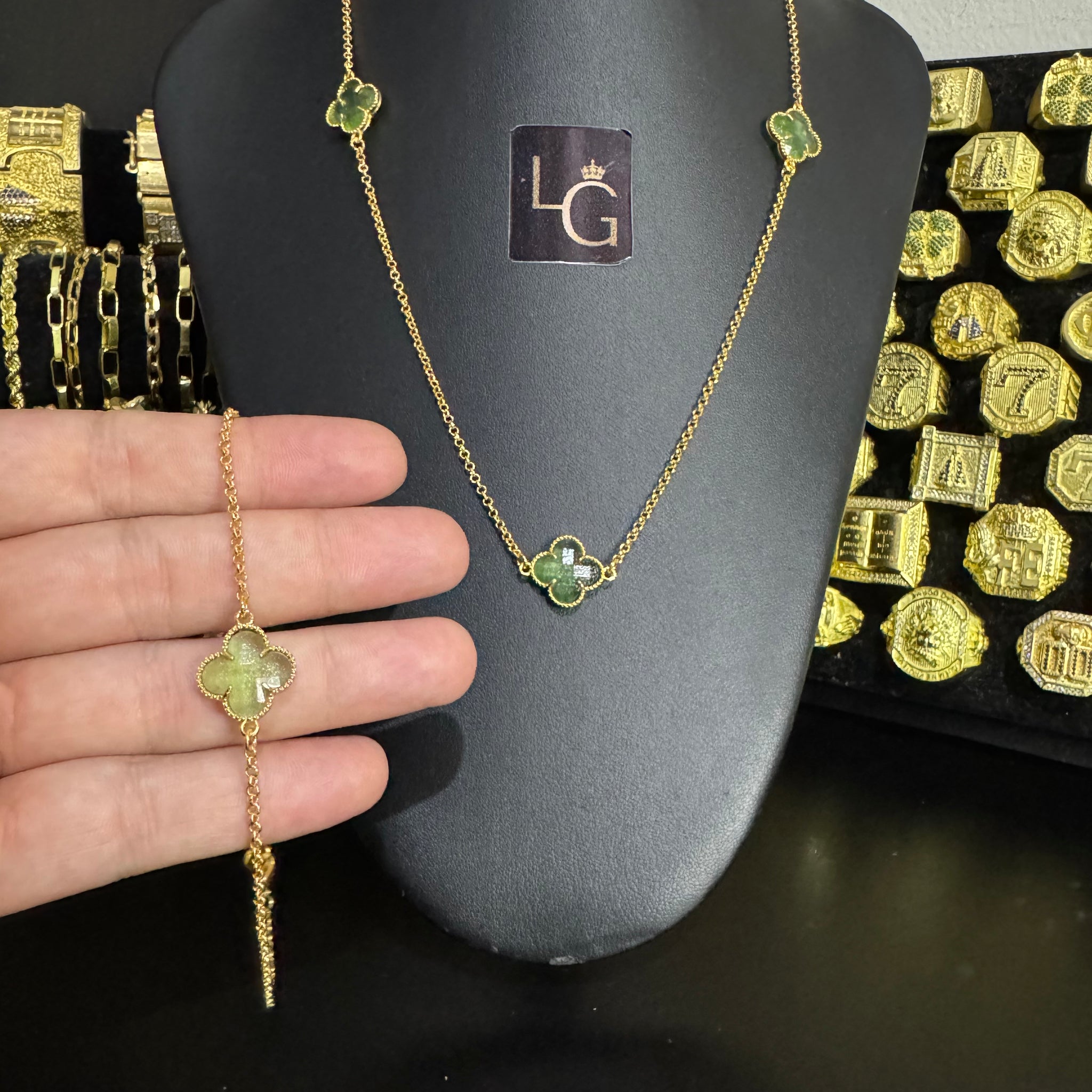 Cordão+Pulseira Van Cleeff Verde Banhado a ouro