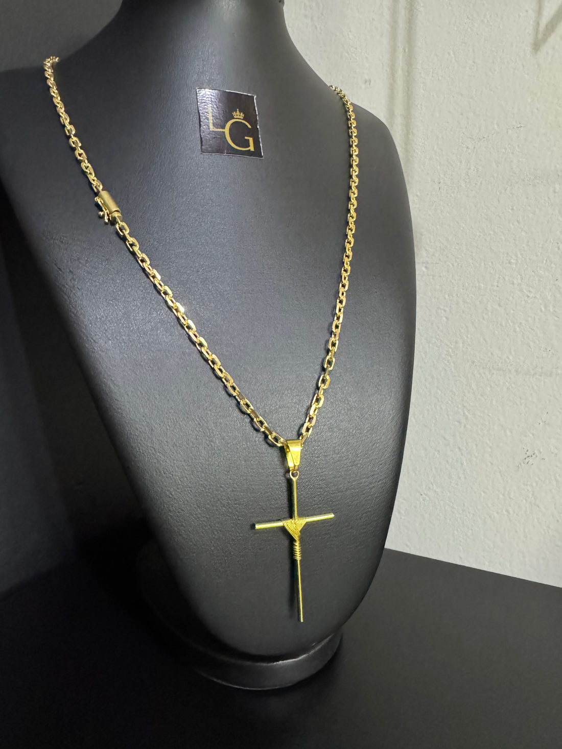 Cordão Cadeado Quina 3mm - Cruz palito P