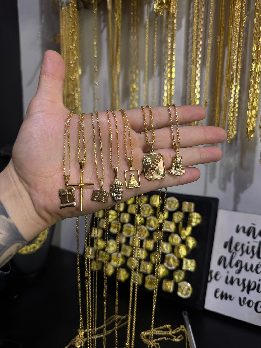 Kit ATACADO 10 CORDÕES COM PINGENTE BANHADO A OURO 18k