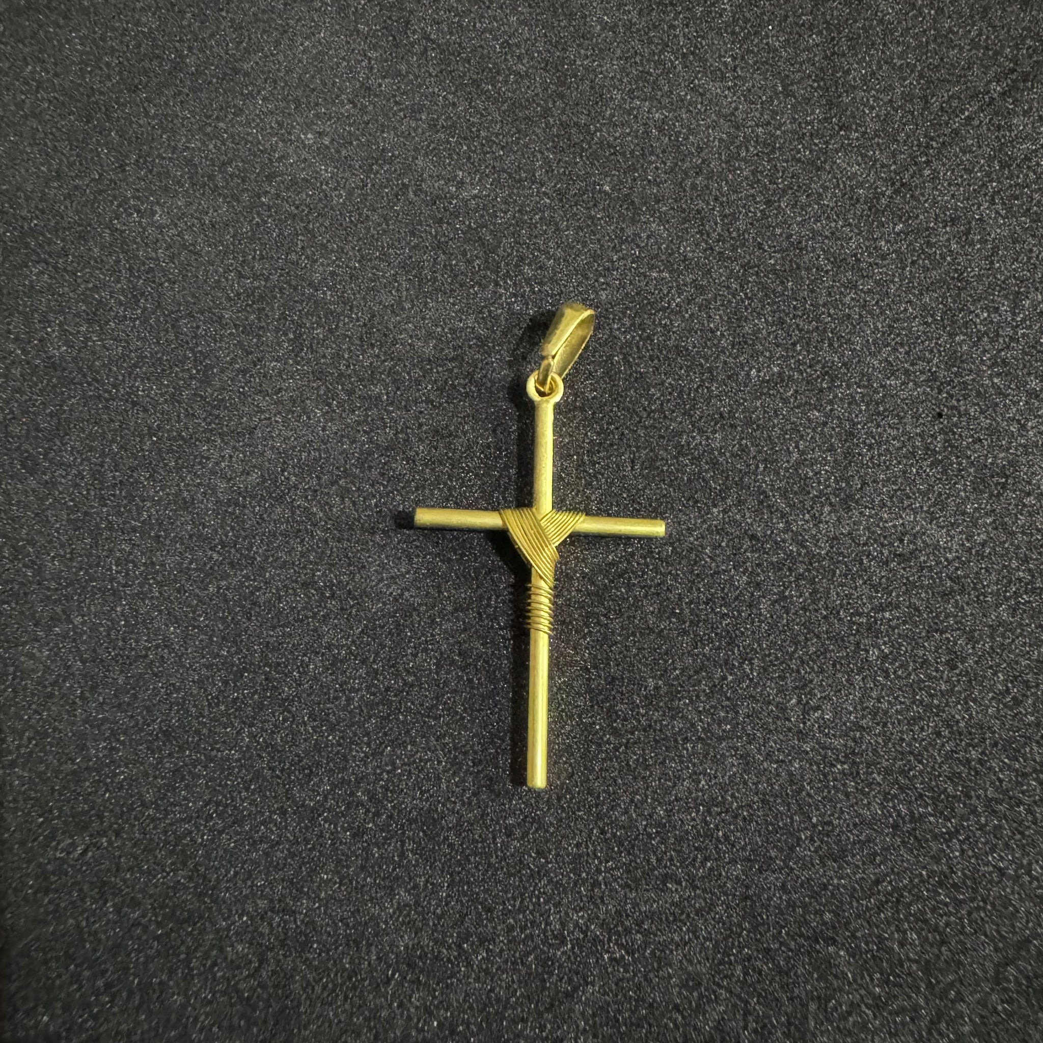 Pingente Cruz Palito P