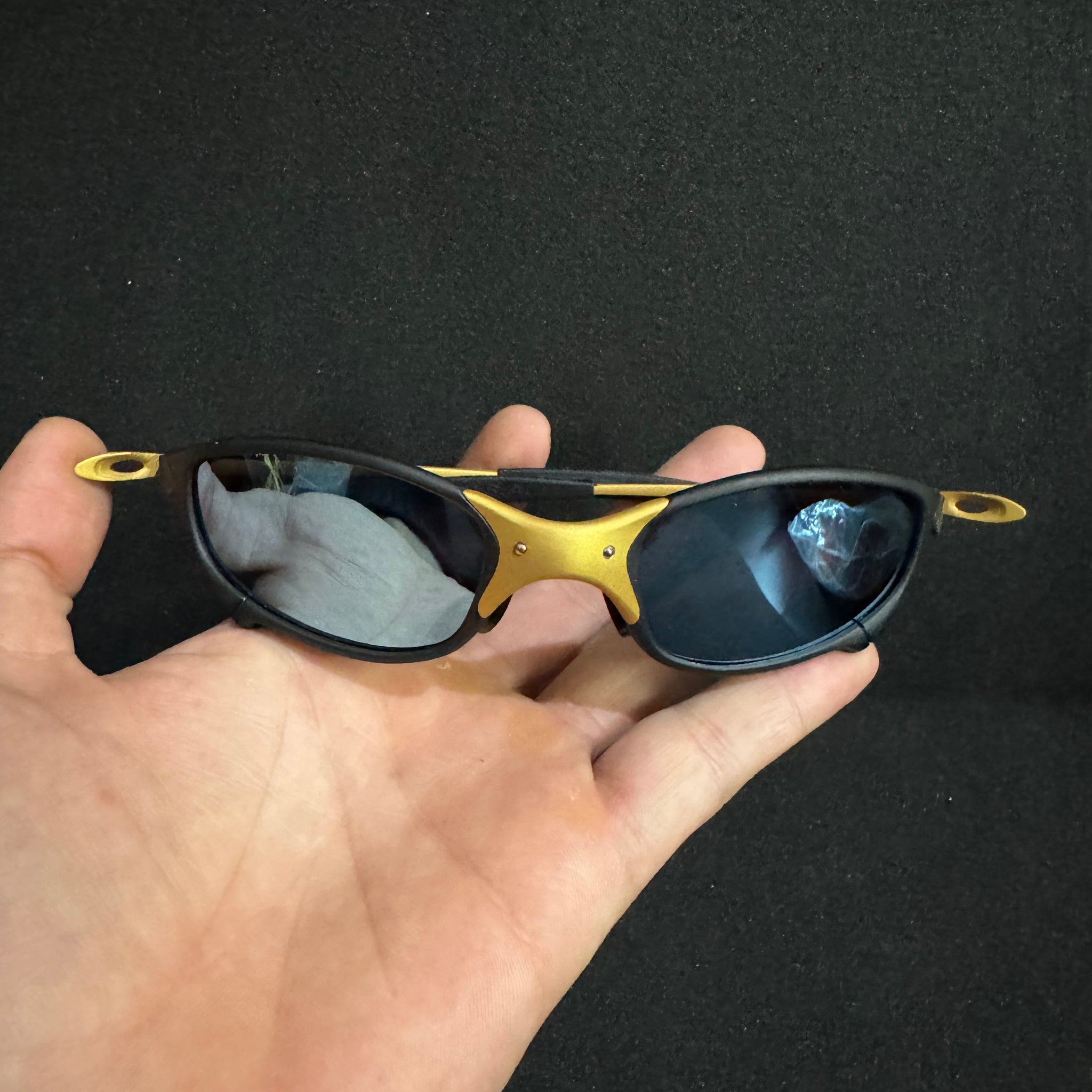 Lupa Juliet Carbon 24k Lente Liquid Metal