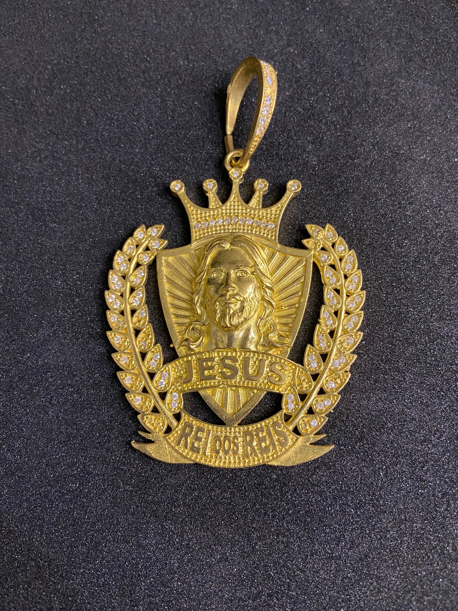 Pingente Jesus Rei dos Reis