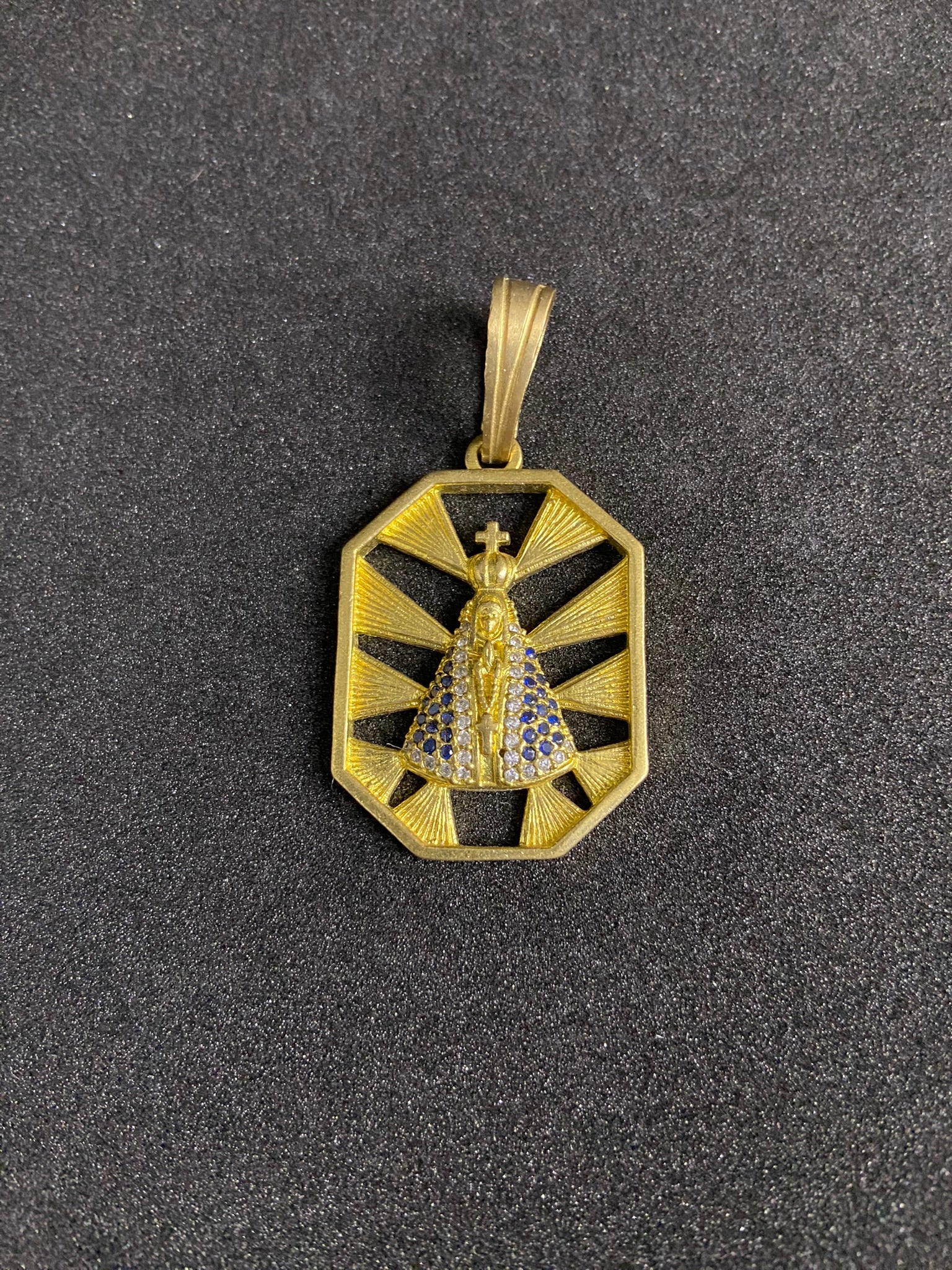 Pingente Nossa Senhora Aparecida Vazado